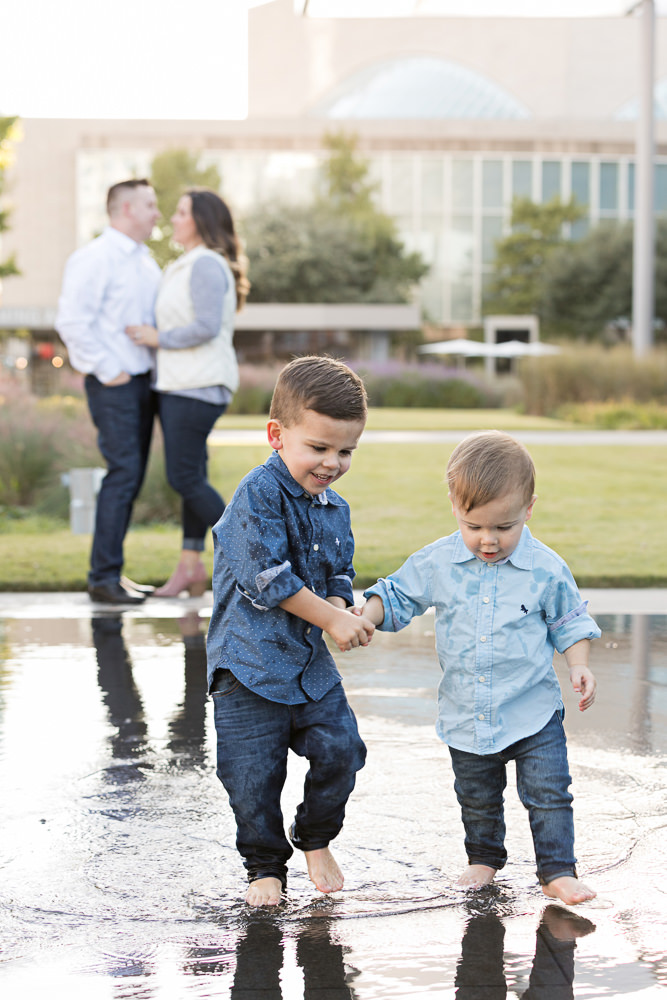Dallas Family Portrait Photographer Winspear Tracy Autem Lightly Photography