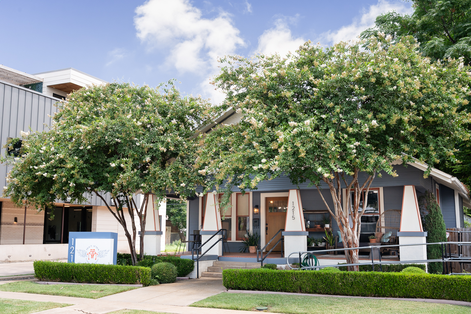 Lightly Photography Portrait Studio Framing Albums Heirloom 1215 6th Ave Fort Worth Texas downtown Magnolia craftsman bungalow historic exterior